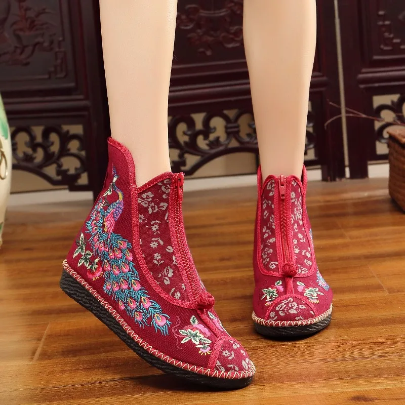 Ankle Boots for Women New Spring and Autumn Flat Bottom Cloth Shoes Ethnic Style Low Barrel Short Boots Embroidered Shoes Women