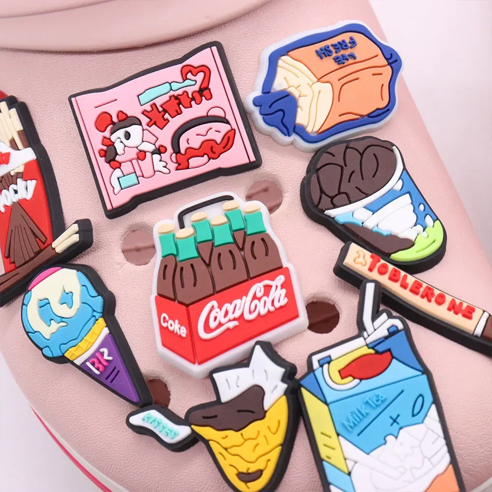 1 قطعة لذيذ كوكي المقلية الدجاج الشوكولاته بار الحلوى الأطفال بولي كلوريد الفينيل إبزيم حذاء السحر تسد اكسسوارات تناسب النساء الصنادل #4