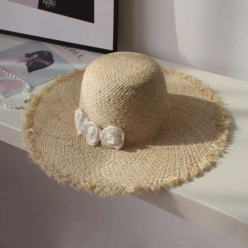 High End Wide Brim Raffia Sun Hat Women Summer Sun Protection Hat Flower Pearl Chain Fedora Cap Beach Party Ladies Sombrero Cap