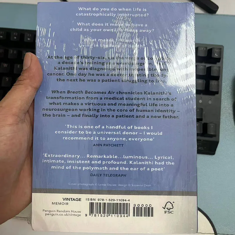 Imagem -03 - English Brochura English Book Quando a Respiração se Torna Ar-paul Kalanithi-o Que Faz a Vida Vale a Vida em Face da Morte