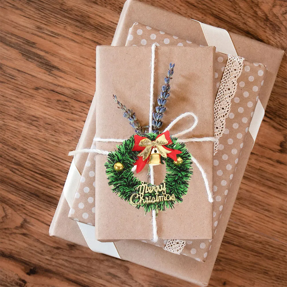 

Decorative Mini Christmas Wreath Miniature Number Ornaments Cloth Artificial Wreaths