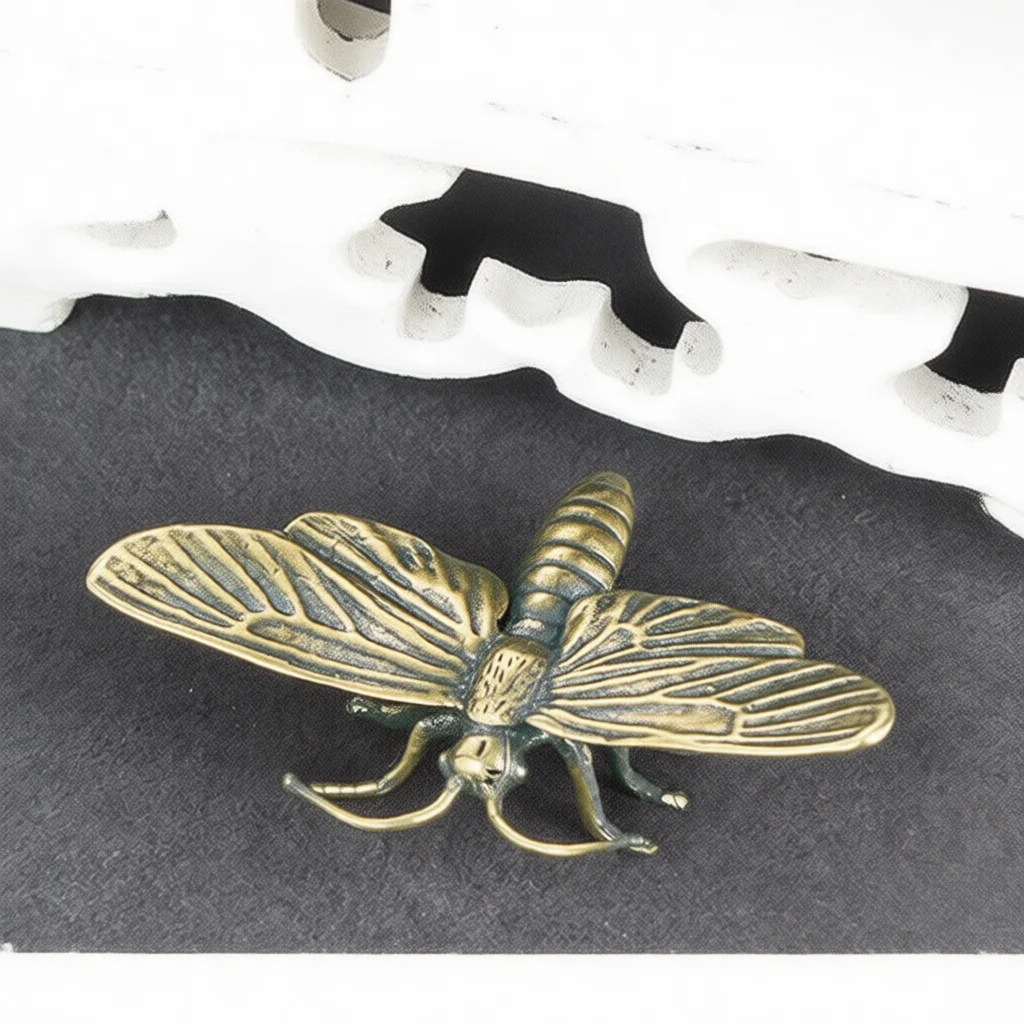 Solid Brass Moth Ornament Anti - огляд і ціна Vintage Collectible Figures