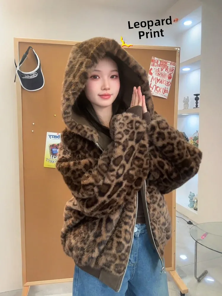 

American Sle Double-Sided Wear Lamb Velvet Cotton Jaet Men's Women's Winter Thiened Hooded Mountain Eagle Cotton Suit