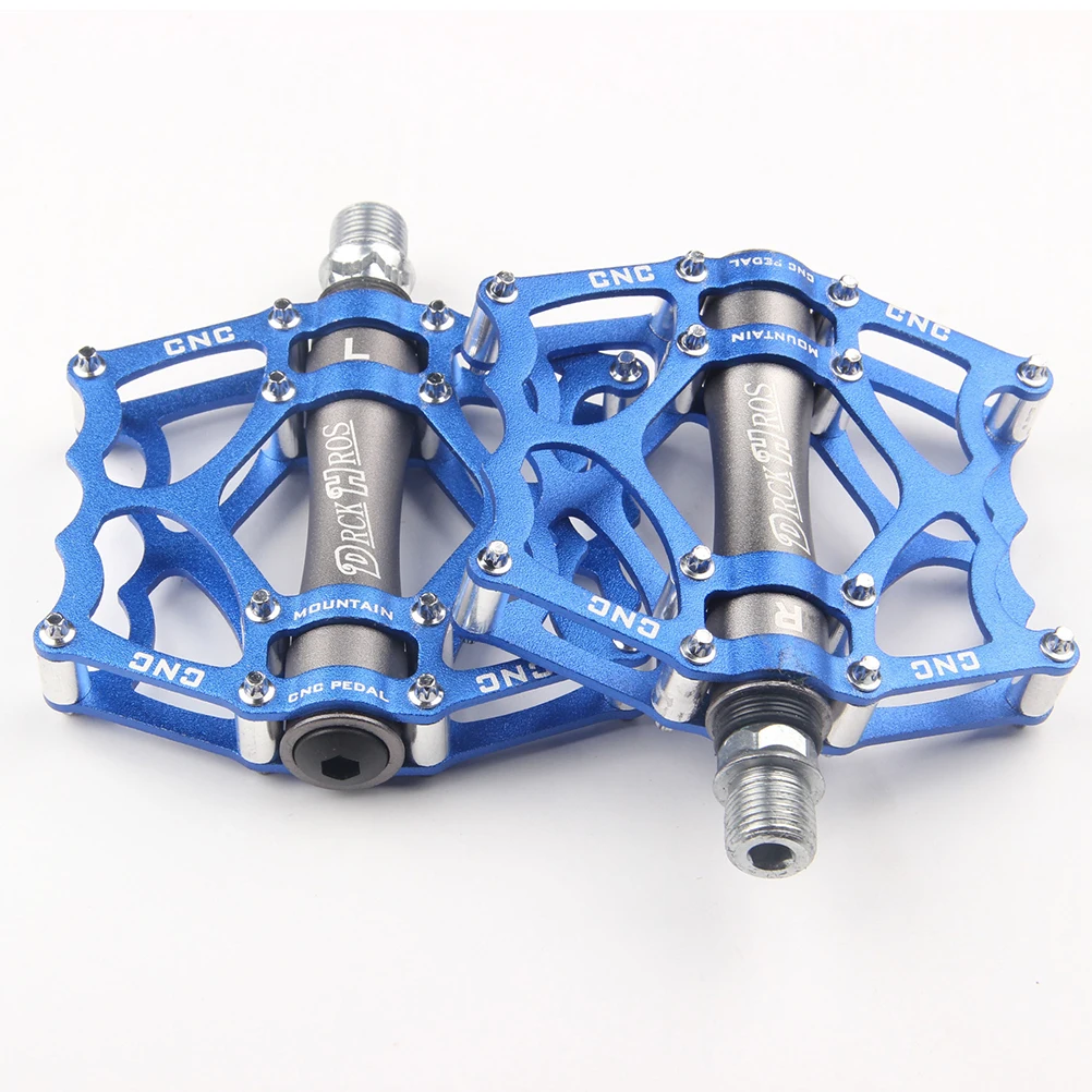 

Aluminum Alloy Bicycle Pedal Lightweight Durable CNC Cutting Chrome Molybdenum Steel Self Lubricating Axle Anti Slide Rivets