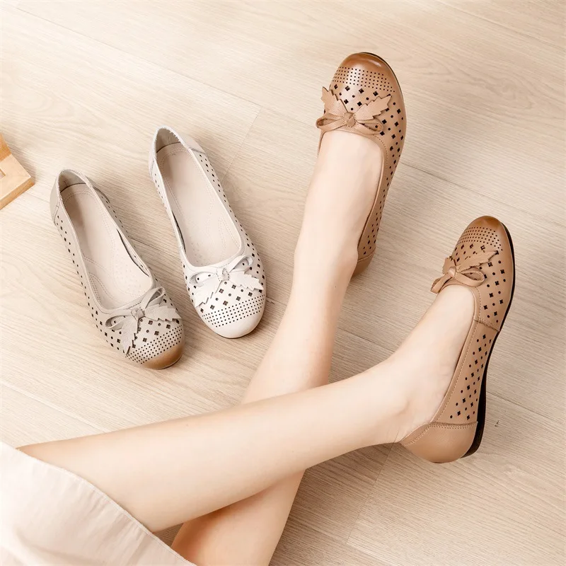 

Summer Genuine Leather Flat Bottom round Head Slip-On Sandals Bull Tendon Soft Bottom Knot Hollow out Mom Shoes Bre...