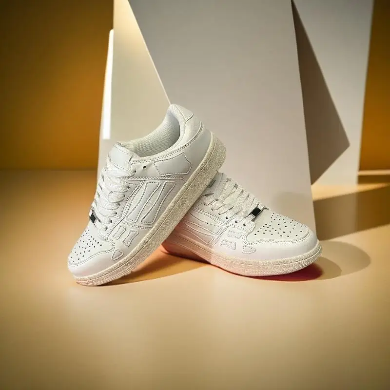

Versatile and popular casual sports shoes, fashionable and comfortable soft soled running shoes