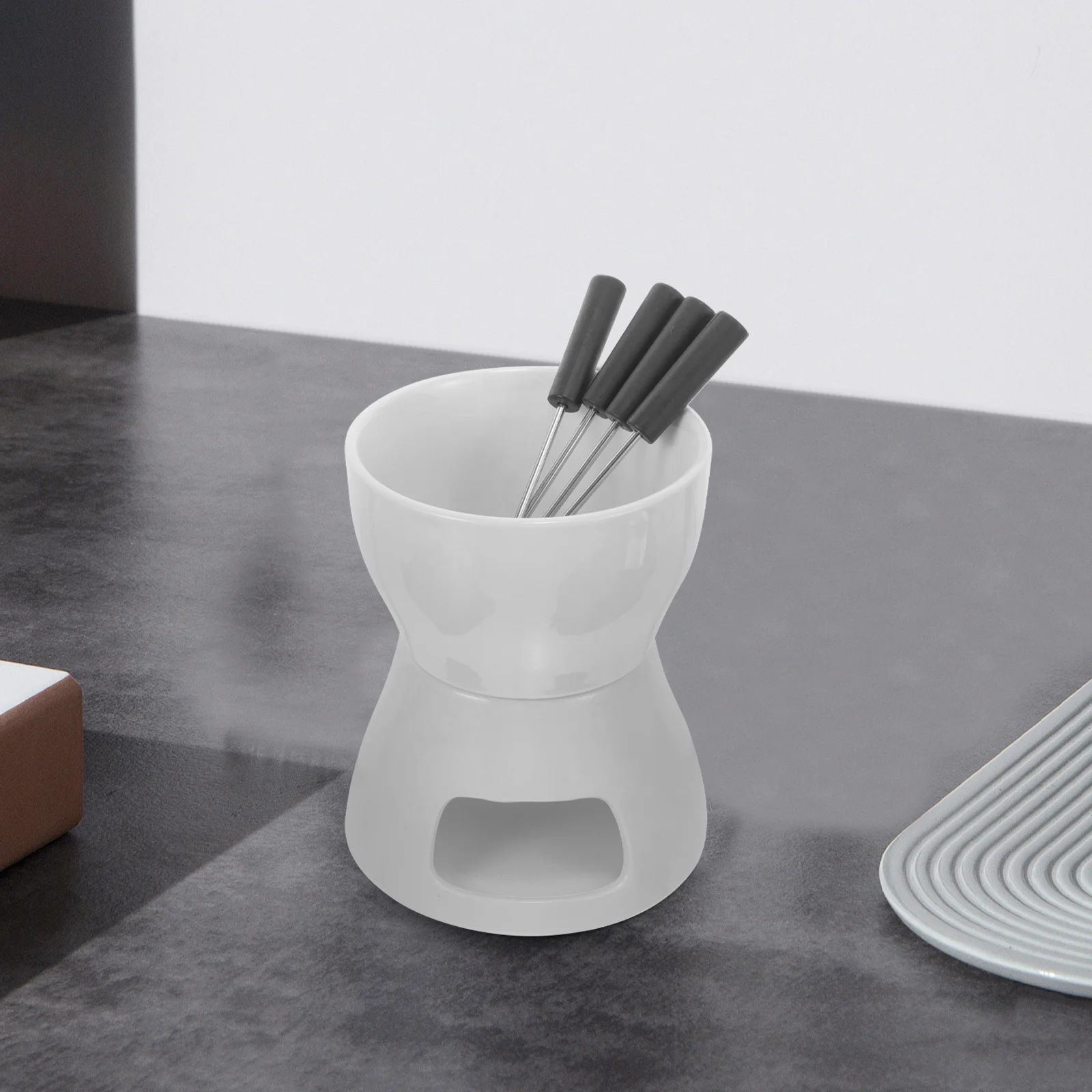 

1Set Ceramic Ice Cream Fondue Pot Chocolate Melting Bowl Cheese Warmer Butter Wax Melting Pot for Home Butter Warmer