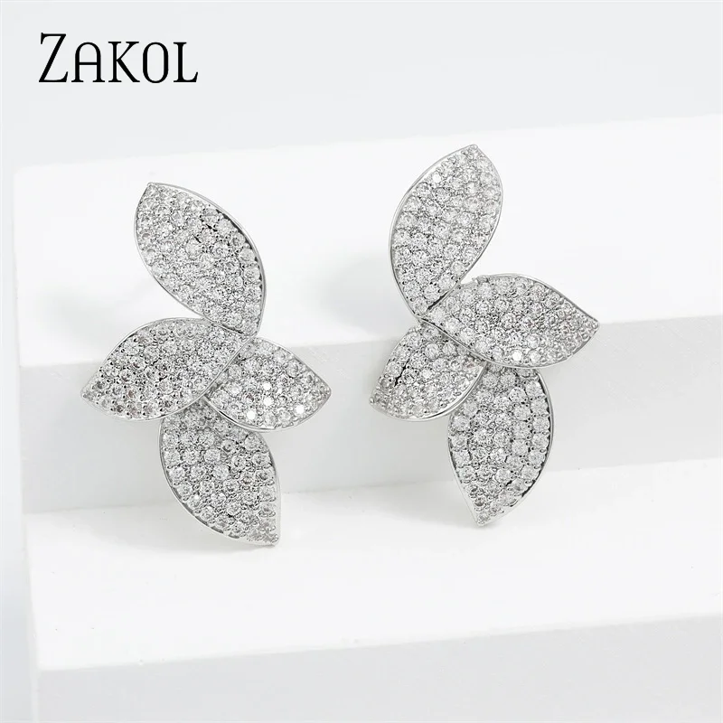 ZAKOL Korea Exquisite Flower Micro Paved Stud Earrings Fashion Zircon Leaf Earrings for Women Wedding Party Jewelry