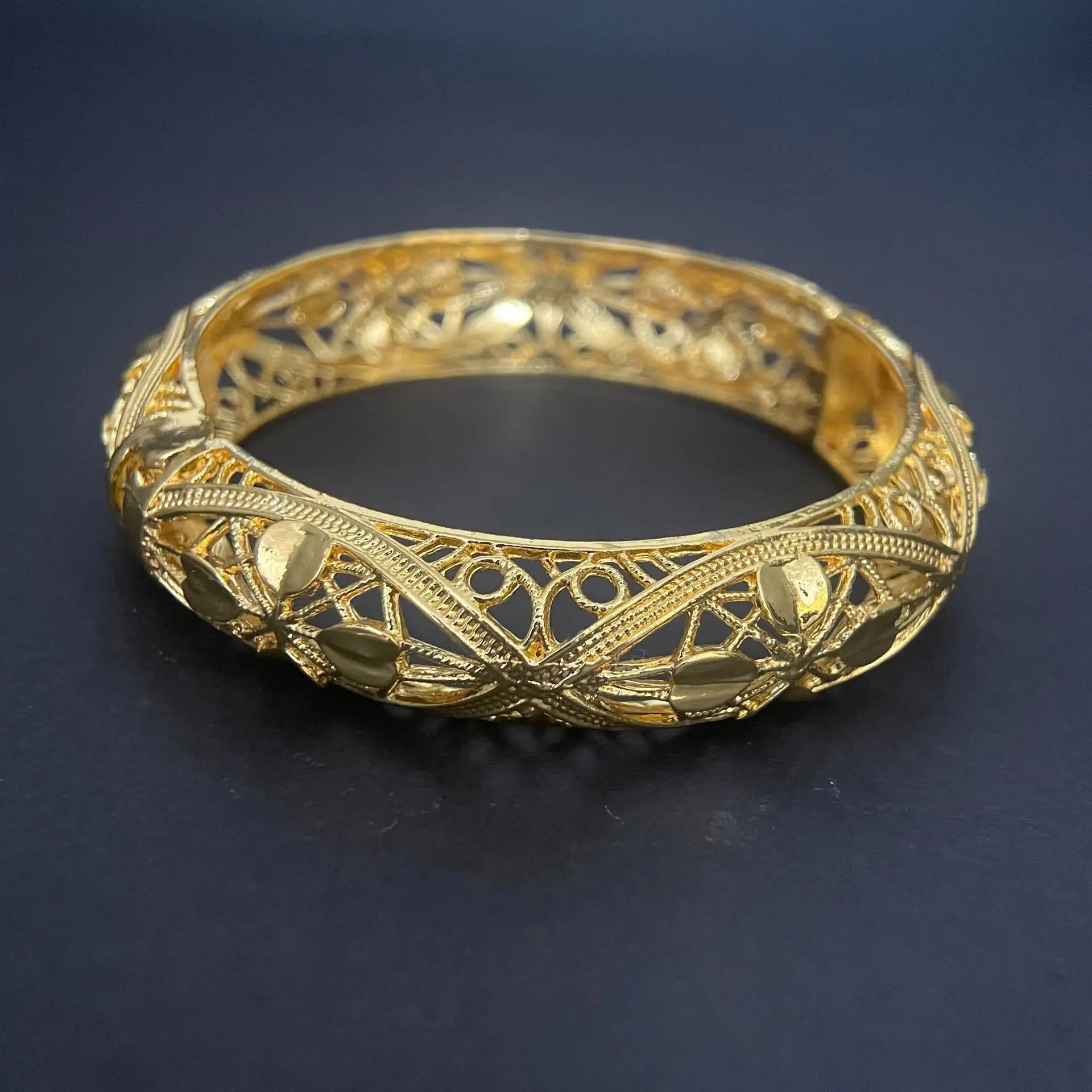 African Ethiopia Dubai Fashion 24K Gold Color Bangle Jewelry Women Party Bride Wedding Gifts Arabic Bracelet Wholesale