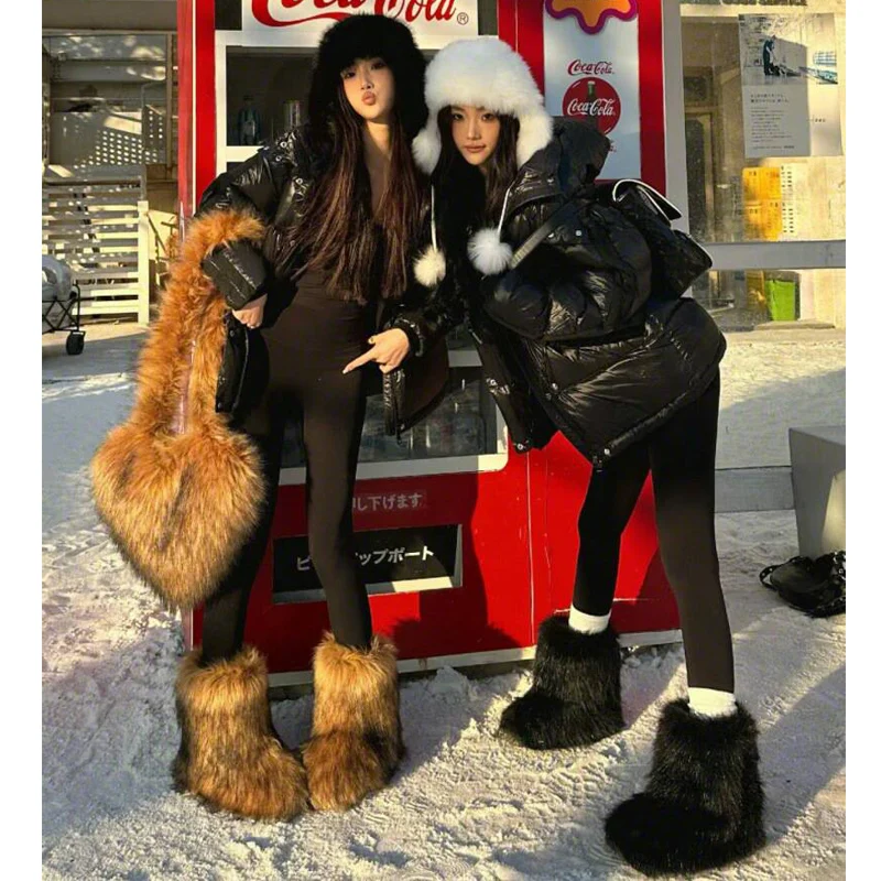 Donne invernali Nuovi stivali da neve in pelliccia Tubo alto Caldo imitazione pelliccia di volpe Stivali Moda Imitazione capelli di procione Borsa