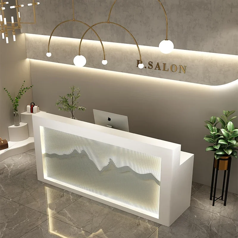 Прием Салон красоты Эстетическая стойка Мебель Роскошная деревянная подставка для подиума Парикмахерская Бизнес-счетчики Маленькая коробка для магазина