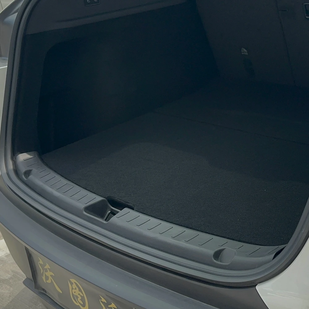 Baule posteriore Paraurti Protezione Della Protezione Per Tesla Modello Y Juniper Launch Accessori 2025 Tronco Zerbino Soglia Davanzale Copertura Pad Piastra