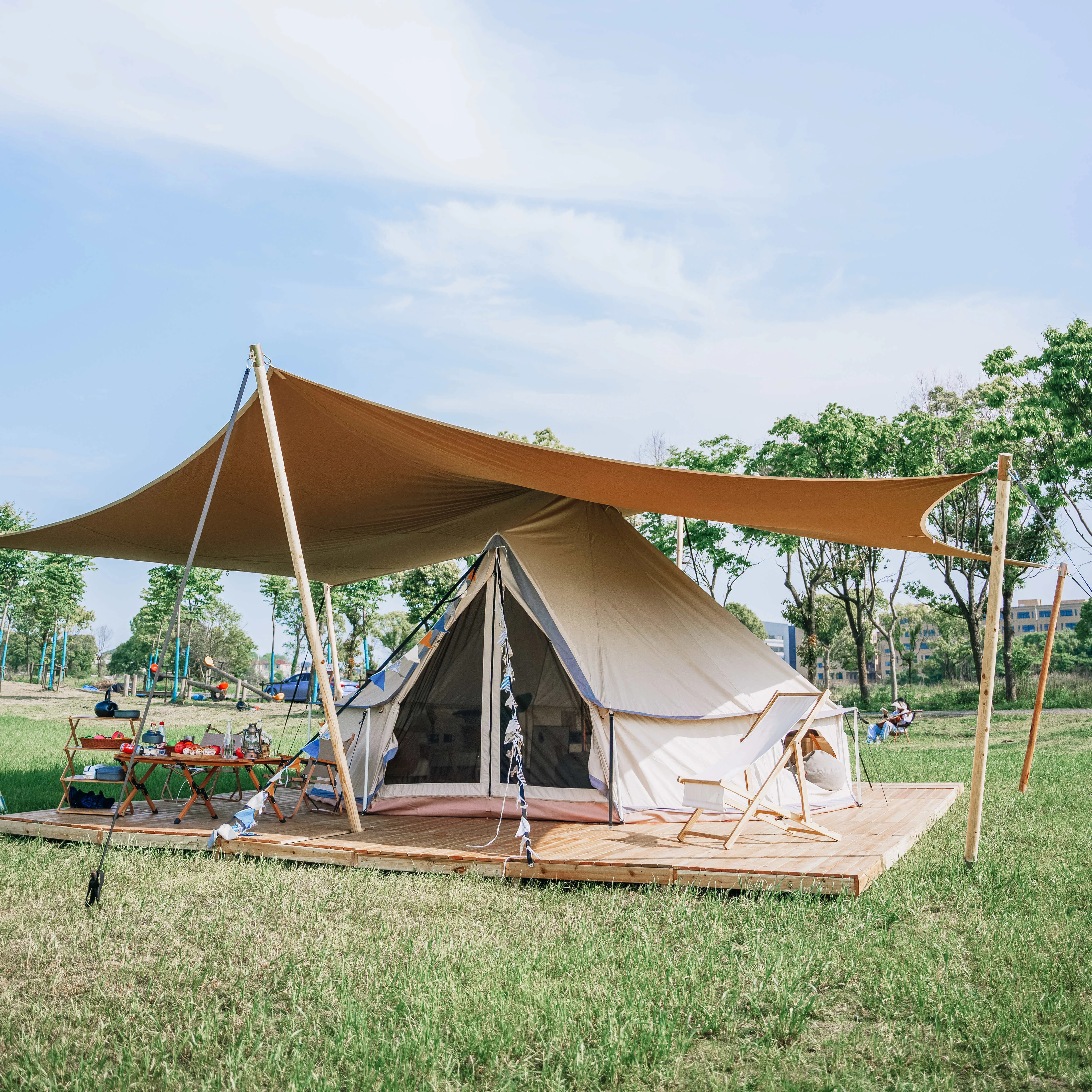 

Wholesale Waterproof Wood Floor Cotton Bell Tent 5m Outdoor Camping Yurt Tents Luxury Mongolian