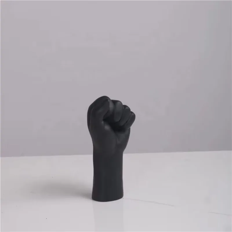 Fashion Modern Interior Modern Geometric Black Fist Resin Home Decorations Swinging Ornaments Piece Desktop Home Decor