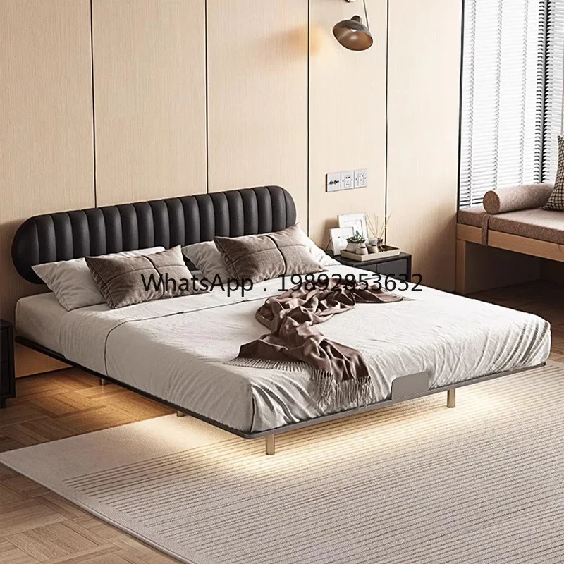 ZC Carbon Steel Bed Frame Vintage Style Floating Bed Black Leather  Retro French Small Apartment Bed