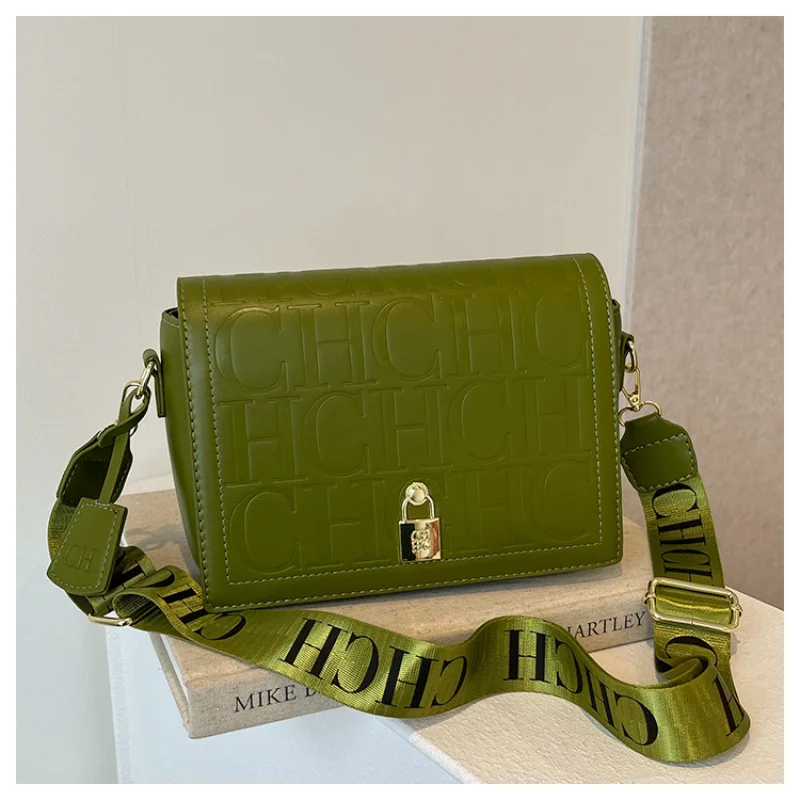 

2025 Новая женская сумка через плечо из искусственной кожи, минималистичный однотонный кошелек на плечо, повседневный дневный слинг для ежедневного использования, легкий и универсальный