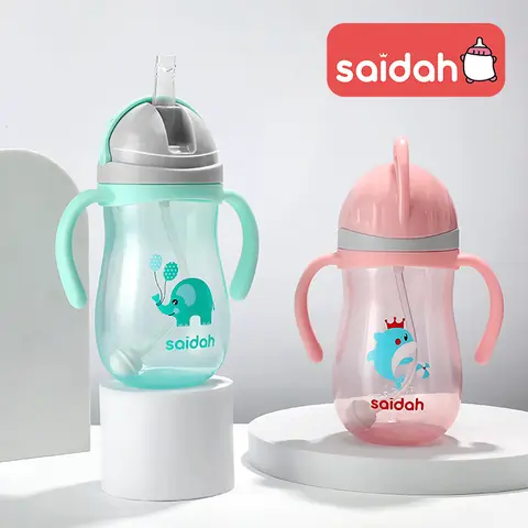 350 ml V-Form Stroh Schnabeltasse Säugling Baby Rutsche Deckel Training Trinkwasser Flasche Tassen Cartoon Stil Muster Design