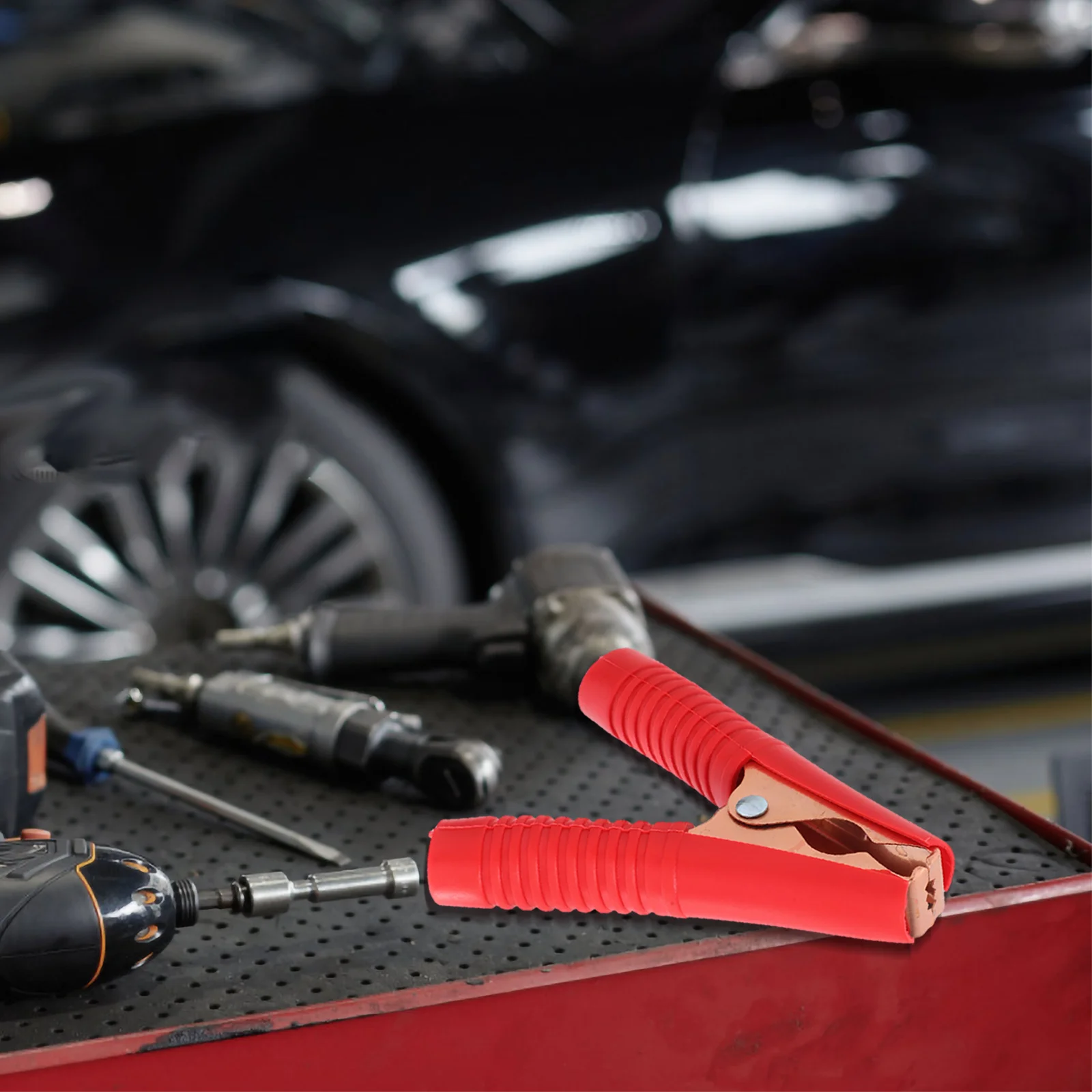 

2Pcs Charging Crocodile Clips Copper Handles Rust Resistant Black Red Car Terminals Accumulator Clip Power Socket