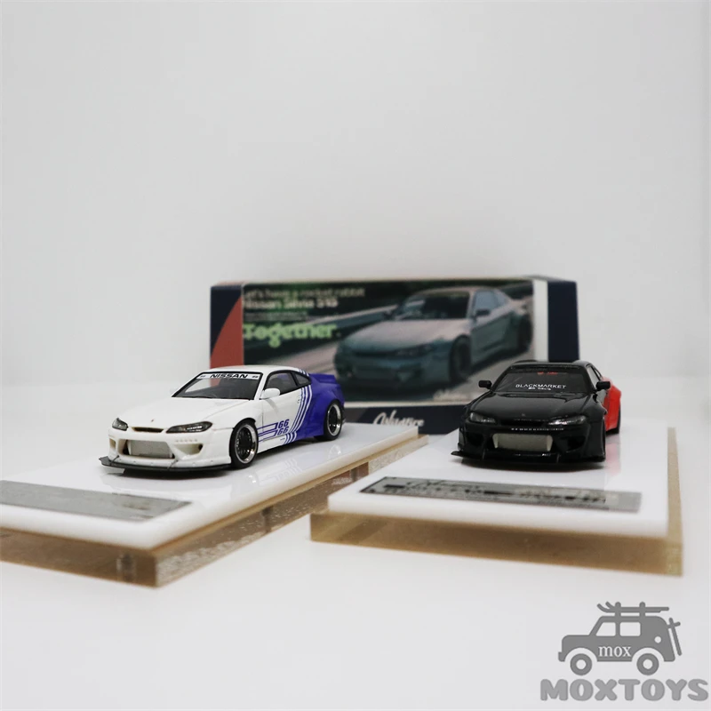 Wild Fire 1:64 Silvia S15 Rocket Bunny blue-white /Black Red Resin Model Car