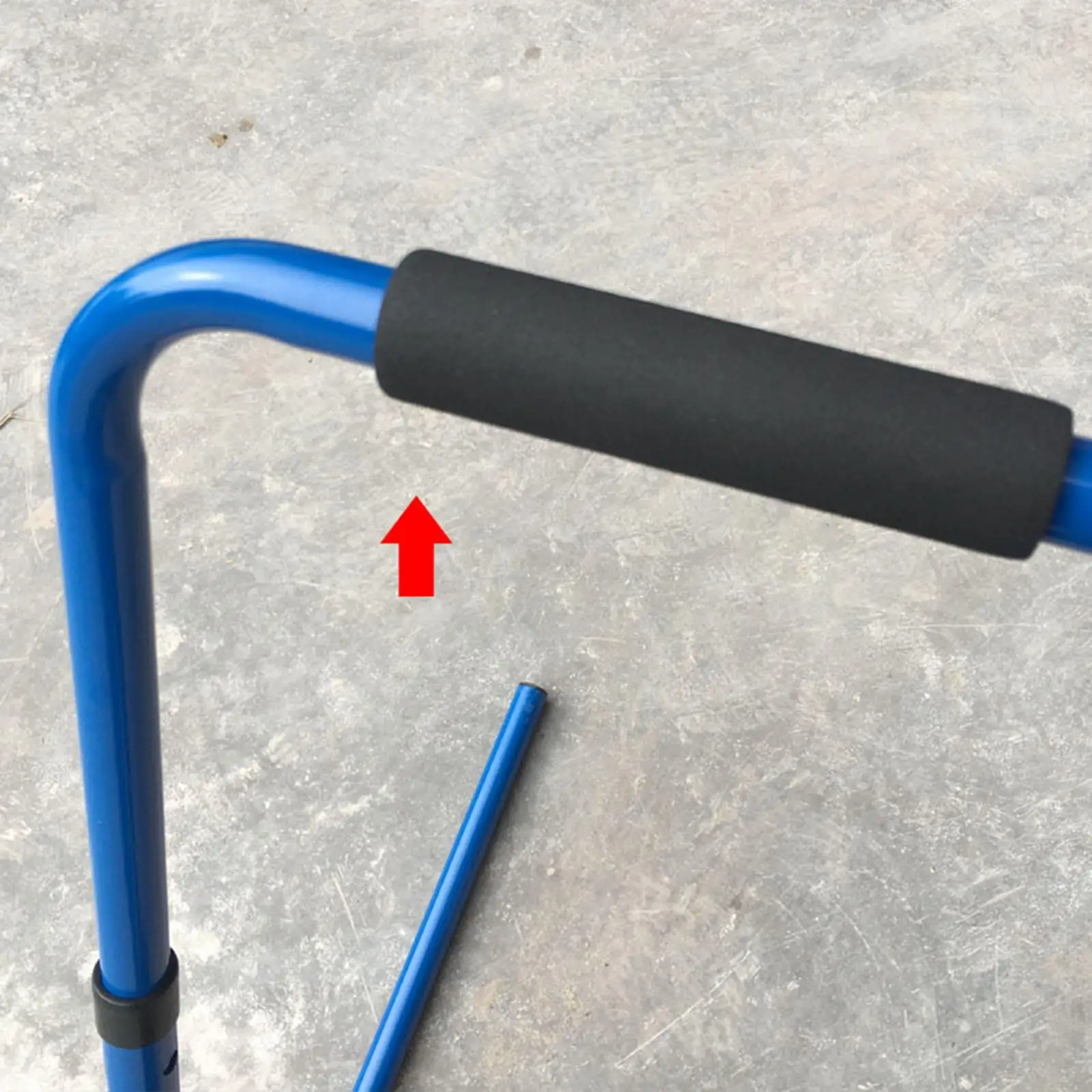 

Adjustable Kids Ice Skating Walker Aid Training Equipment with Comfortable Handle for Beginners on the Rink or Park