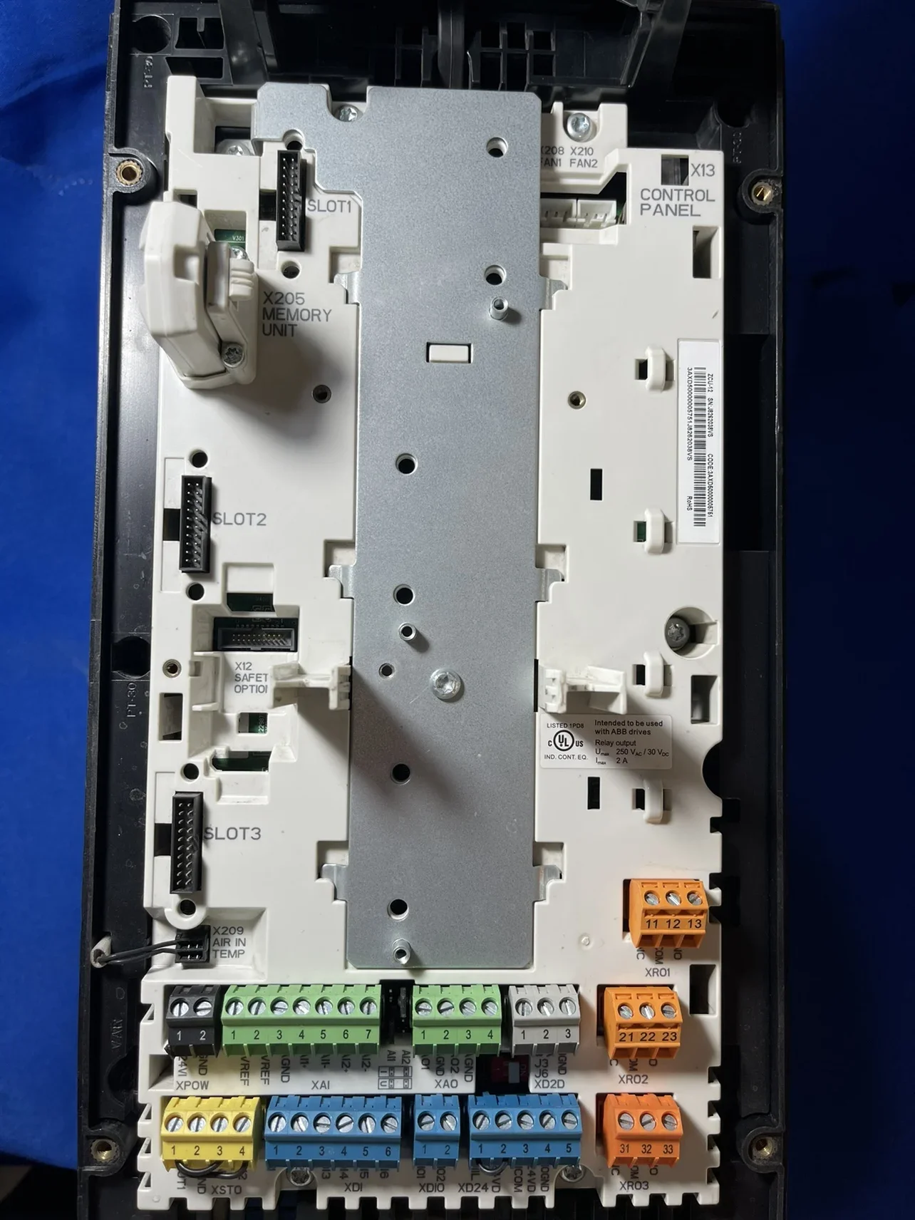 Second-hand ZCU-12 apply ABB frequency converter ACS880 series ZCON-12 control board main board CPU terminal signal IO board