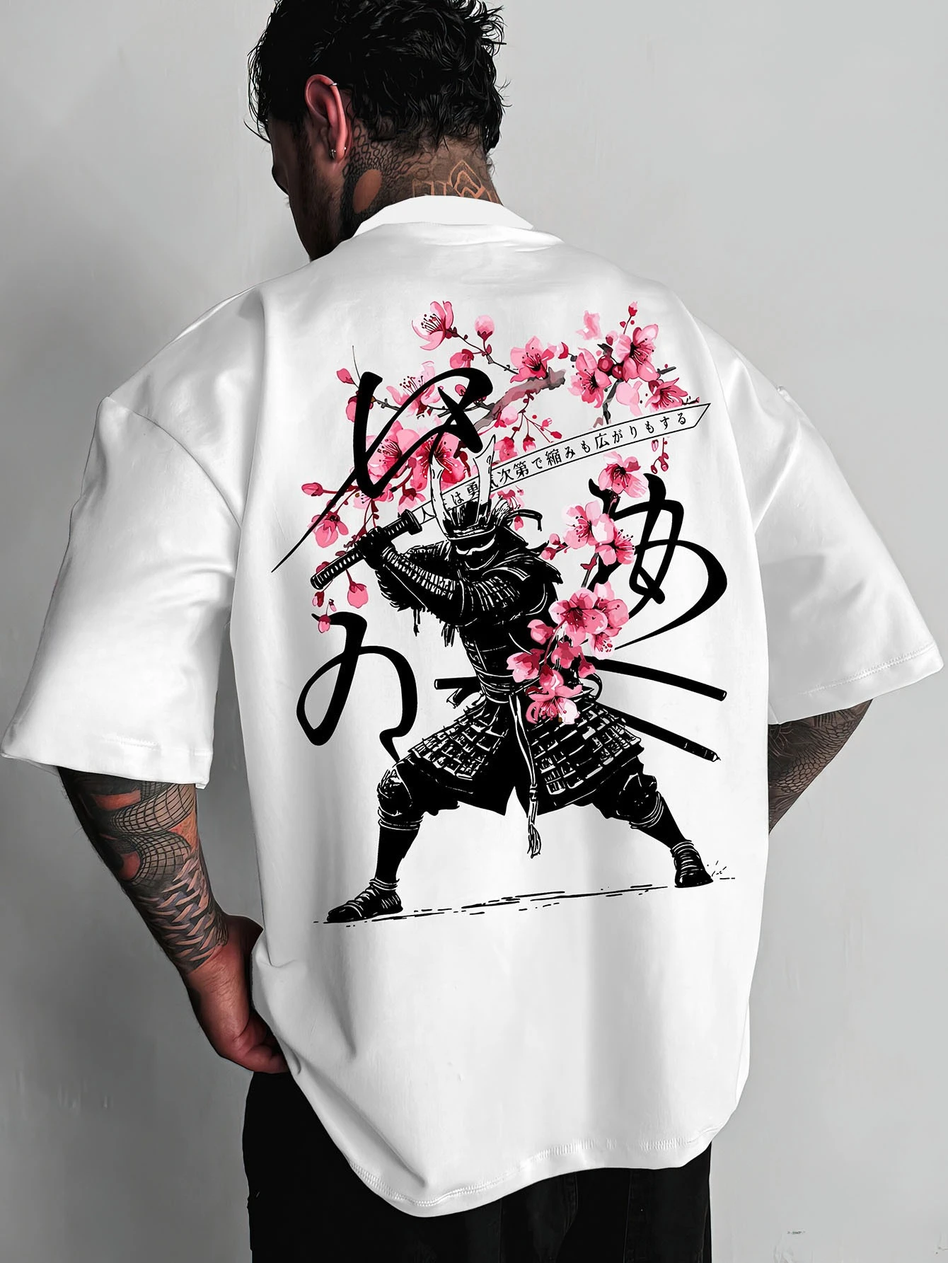 Men's Summer Japanese Samurai Cherry Blossom Knife Printed T-shirt Casual Short-sleeved Ideal for Daily Wear Great Gift for Men