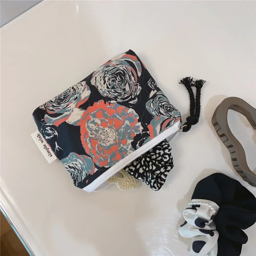 Floral Makeup Bag Mini Cosmetic Bags Cotton Organizer Bags Women\'s Lipstick Key Storage Bag Makeup Case Children Coin Purse