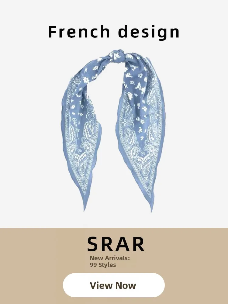 foulard-en-soie-bleu-motif-fleur-de-macadamia-accessoire-de-cheveux-tendance-et-personnalise-coiffeuse-qui-fait-la-difference