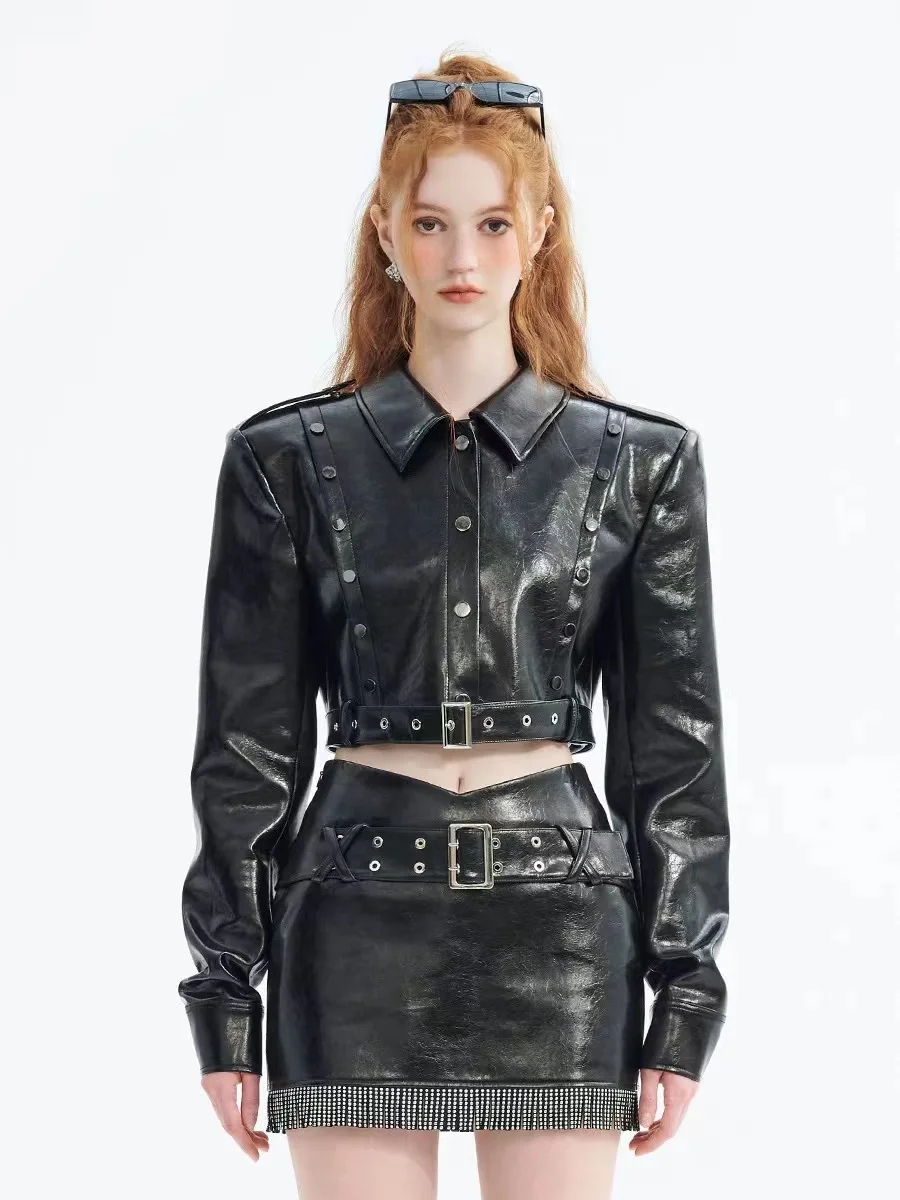 

American Spice Girl Motorcycle Leather Coat Spring and Autumn 2022 Minority Design Sense Pack Hip Leather Skirt Suit Women are s