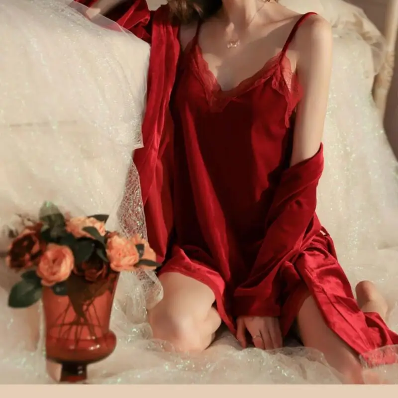 الفتيات مثير Pleuche Camisoloe ملابس خاصة البشكير 2 قطعة Priness Kawaii منامة فستان الترفيه ارتداء أربعة مواسم ملابس المنزل جديد