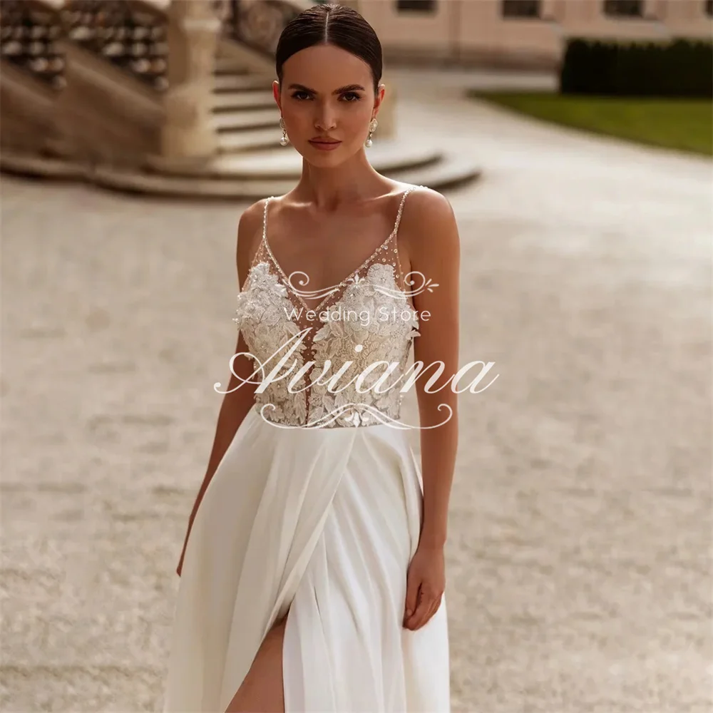 

Customized Elegant Vintage Long A-Line Wedding Dresses Ruffles High Side Split Backless Appliques Embroidery Rhinestones 2025