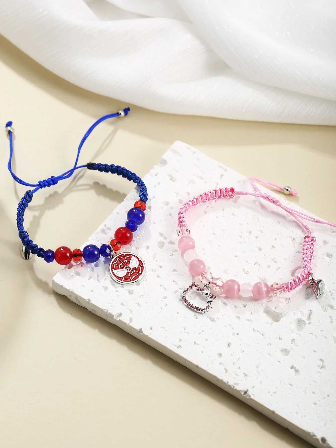 2 Pcs  couple bracelets Magnetic bracelets Spider and Cute cat bracelets