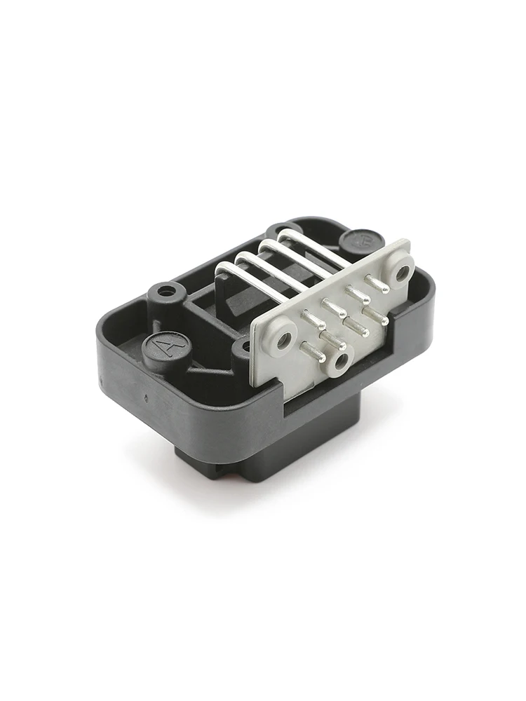 

DT13-8PB DEUTSCH Automotive Connector PCB 8Pin Black waterproof circuit board Board Bending Angle 90° Angle