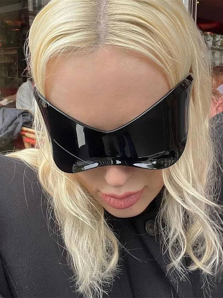 Oversize Cyberpunk Retro jednoczęściowe okulary przeciwsłoneczne z przyszłą technologią dla kobiet Y2K Fashion Super Sunglasses Punk Mask UV400