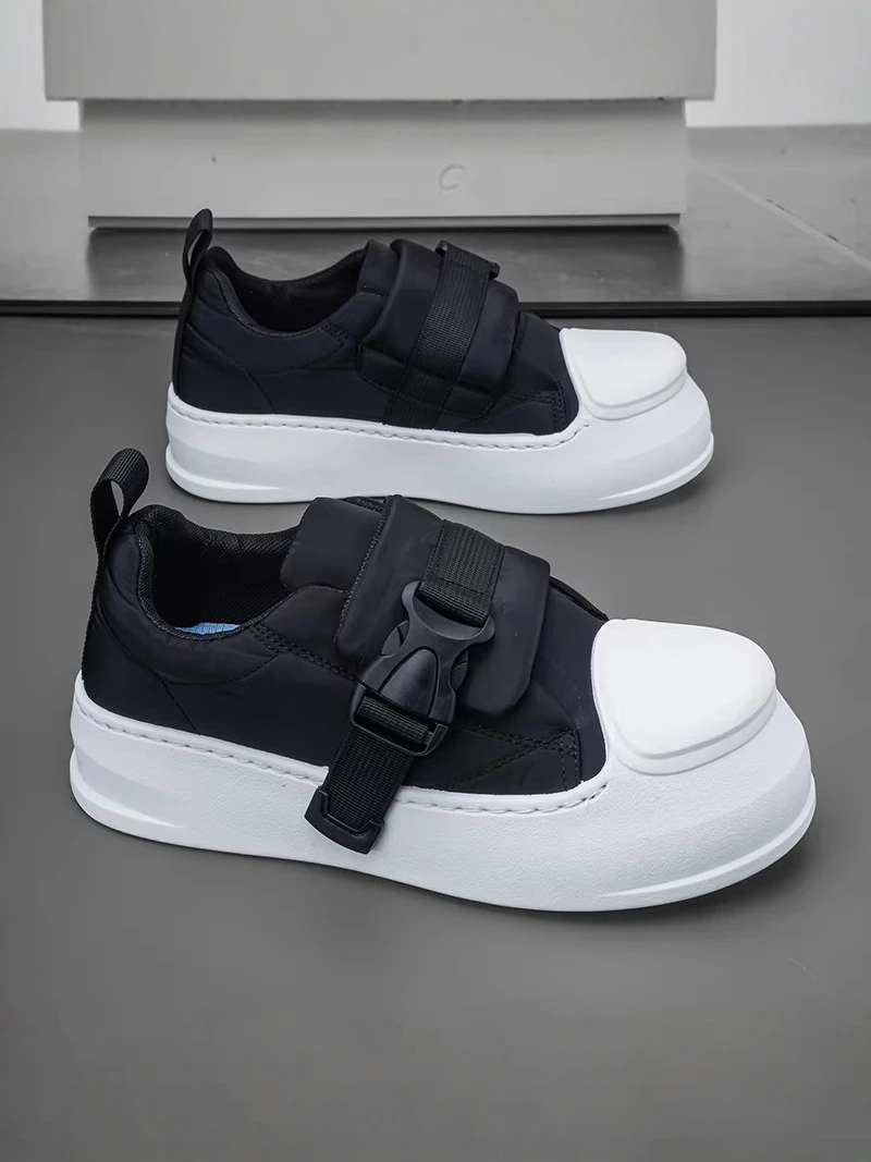Casual Men's Shoes 2026 New Autumn Trend Brand High-End Thick Bottom Inner Heightening Youthful Leisure Board Shoes