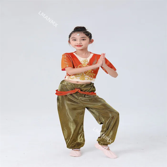 Chinese style children's street dance and jazz dance performance costume