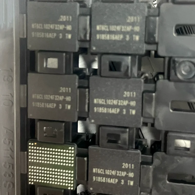 NT6CL1024F32AP-H0 (…
