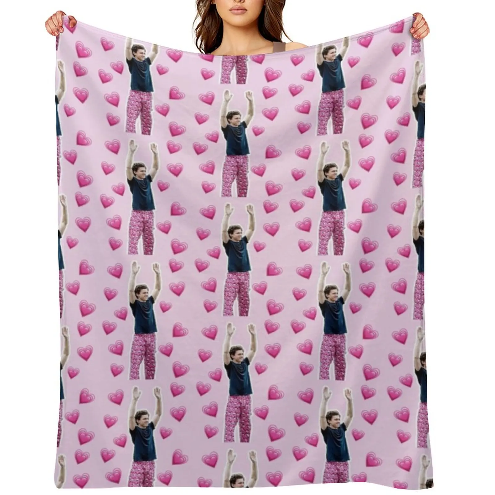 

Tom Holland pink print Throw Blanket Heavy warm winter Stuffeds for sofa Blankets