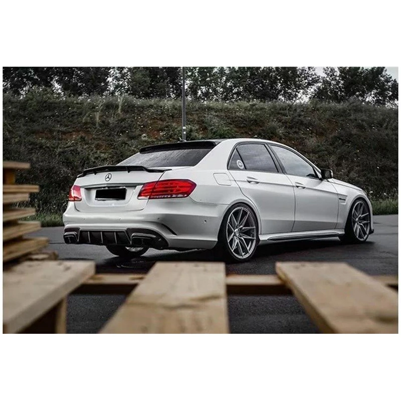 For Benz W212 E260 E300 E63 AMG 2014 2015 2016 Carbon Fiber Rear Spoiler Diffuser Bumper Guard Protector Skid Plate Bumper Cover