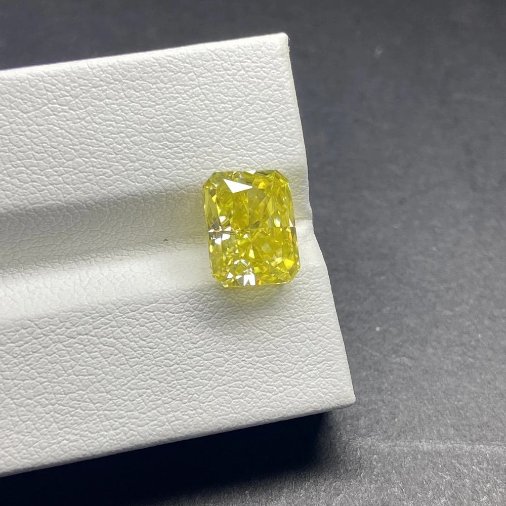 Meisidian Radiant Shape 8x10mm 4 Carat Crushed Cut Moissanite Vivied Fancy Yellow Diamond