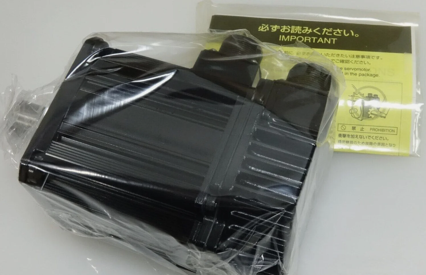 

SGMSH-13ACA21 Совершенно новый серводвигатель, быстрая доставка, серводвигатель SGMSH 13ACA21, в наличии