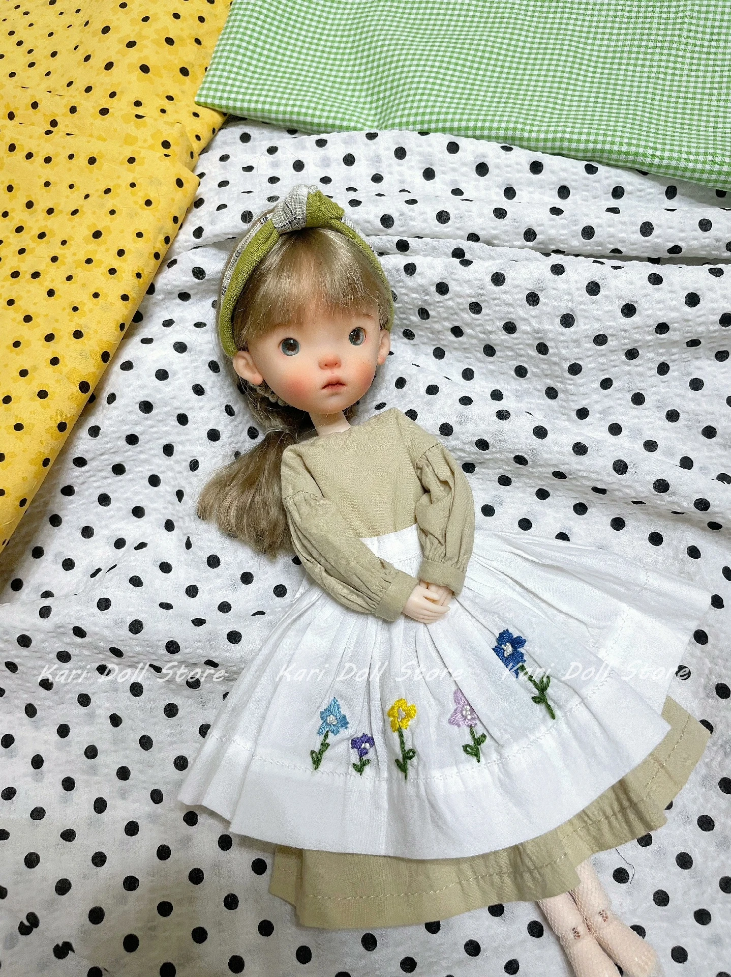 Kari Doll Clothes and skirts 2025 Small flower embroidered apron dress set for Landazz Landoudou Doll