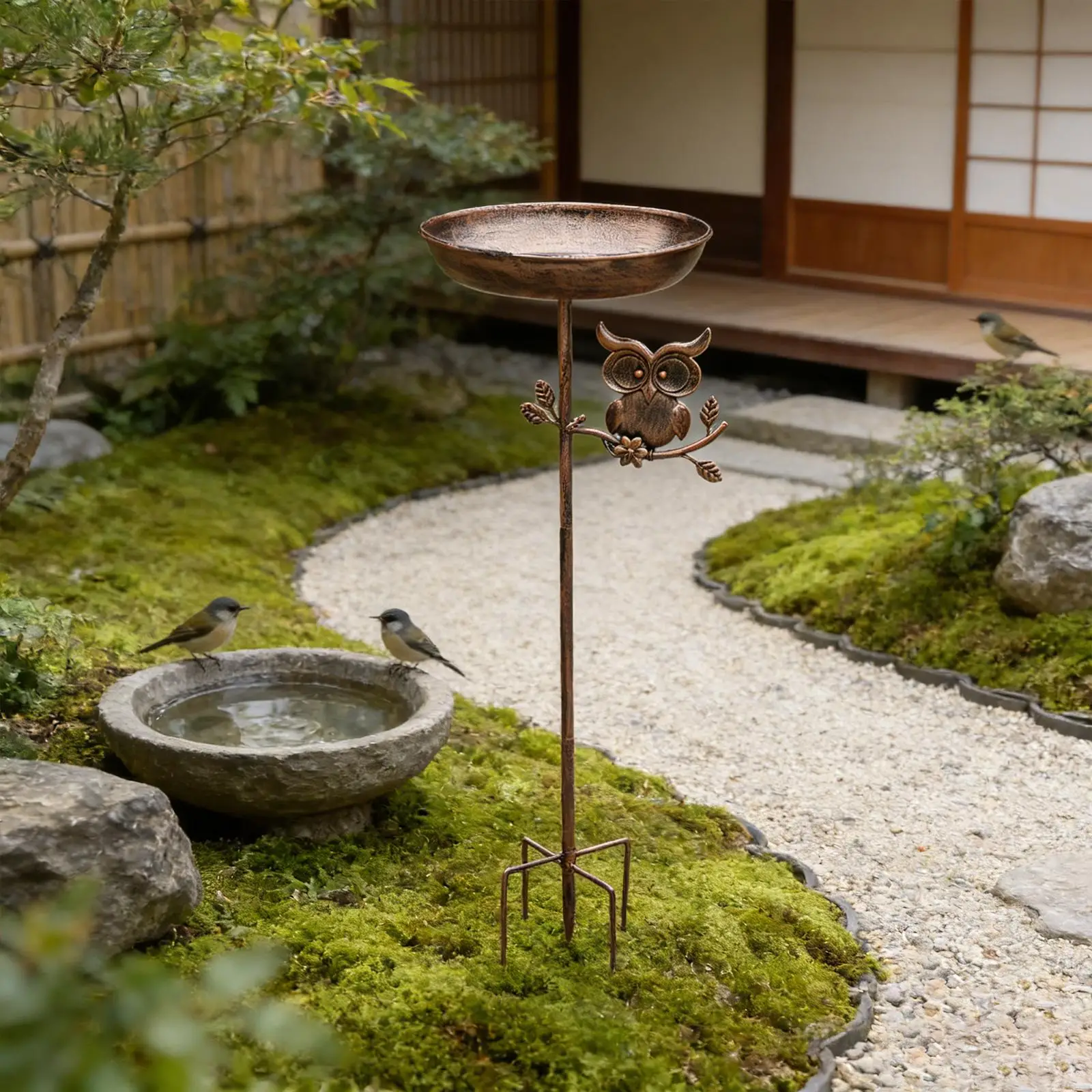 Multifunctional Iron Garden Bird Bath with 5 Prongs Stake Vintage Metal Bird Feeder Stable for Outdoor Use