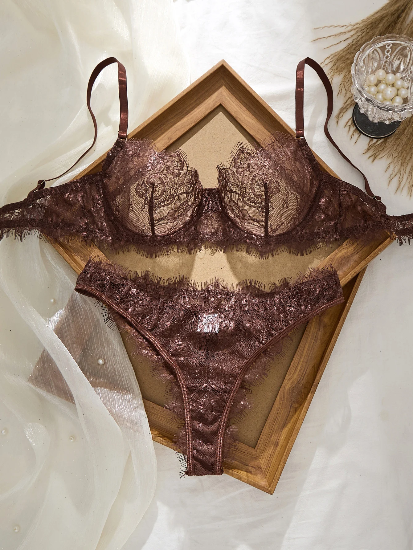 Conjunto de Brasier y Bragas de Encaje Fino Estilo Básico para Mujer, Ropa Interior sin Costuras de una Sola Capa con Ojales, Prenda Íntima Cómoda