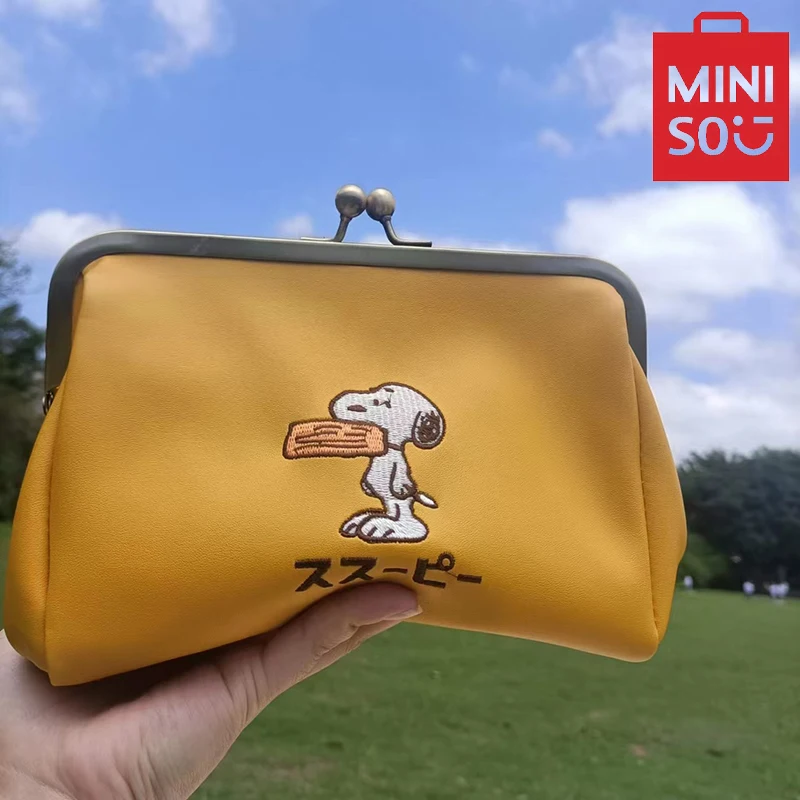 MINISO Snoopy kreskówka śliczna haftowana portfel PU torba klips torebka kosmetyczka szminka torba do przechowywania