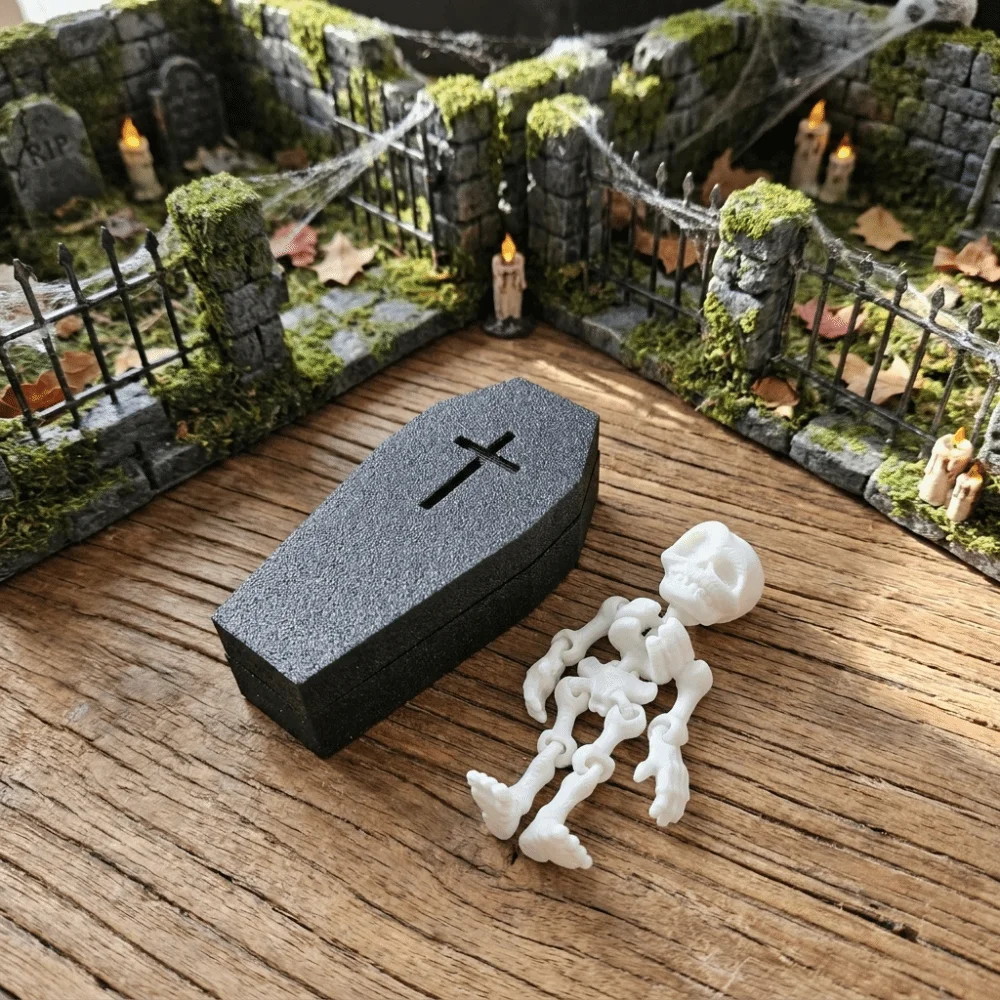 Novelty 3D-Printed Articulated Skeleton Removable Flexible Joints Halloween Mini Coffin Box Plastics Posable Skeleton Funny Gift