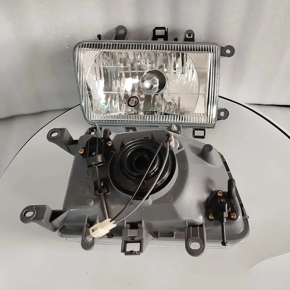 

2 шт. фары для Toyota Hilux Surf Ln130 N130 81110-89160 81150-89150 1992 1993 1994-1996 1997