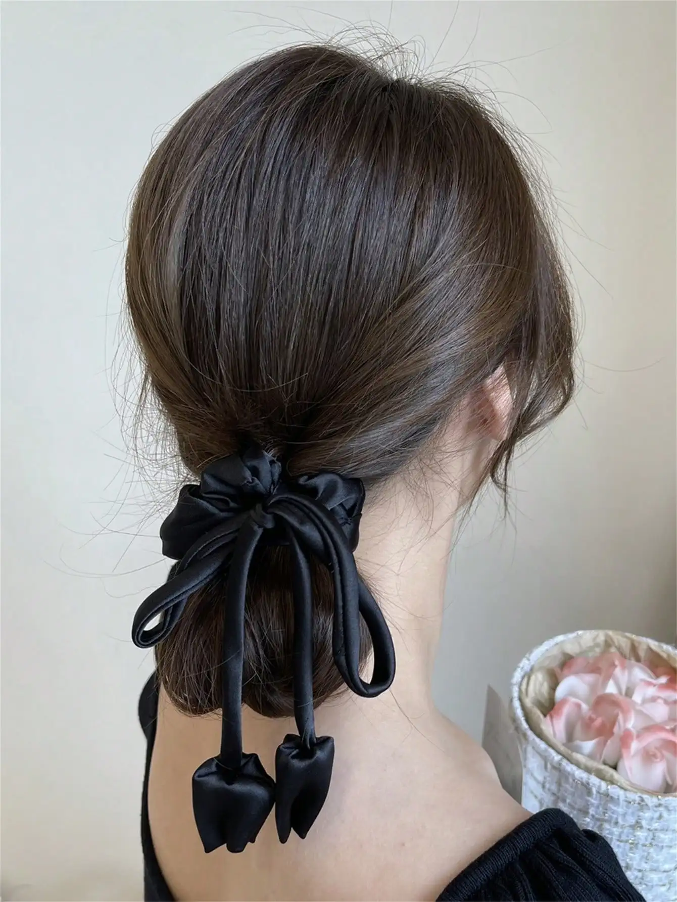 1 Scrunchie Ladies niche Premium sense tulip streamer Black simple colon scrunchie bow headstring hair accessory
