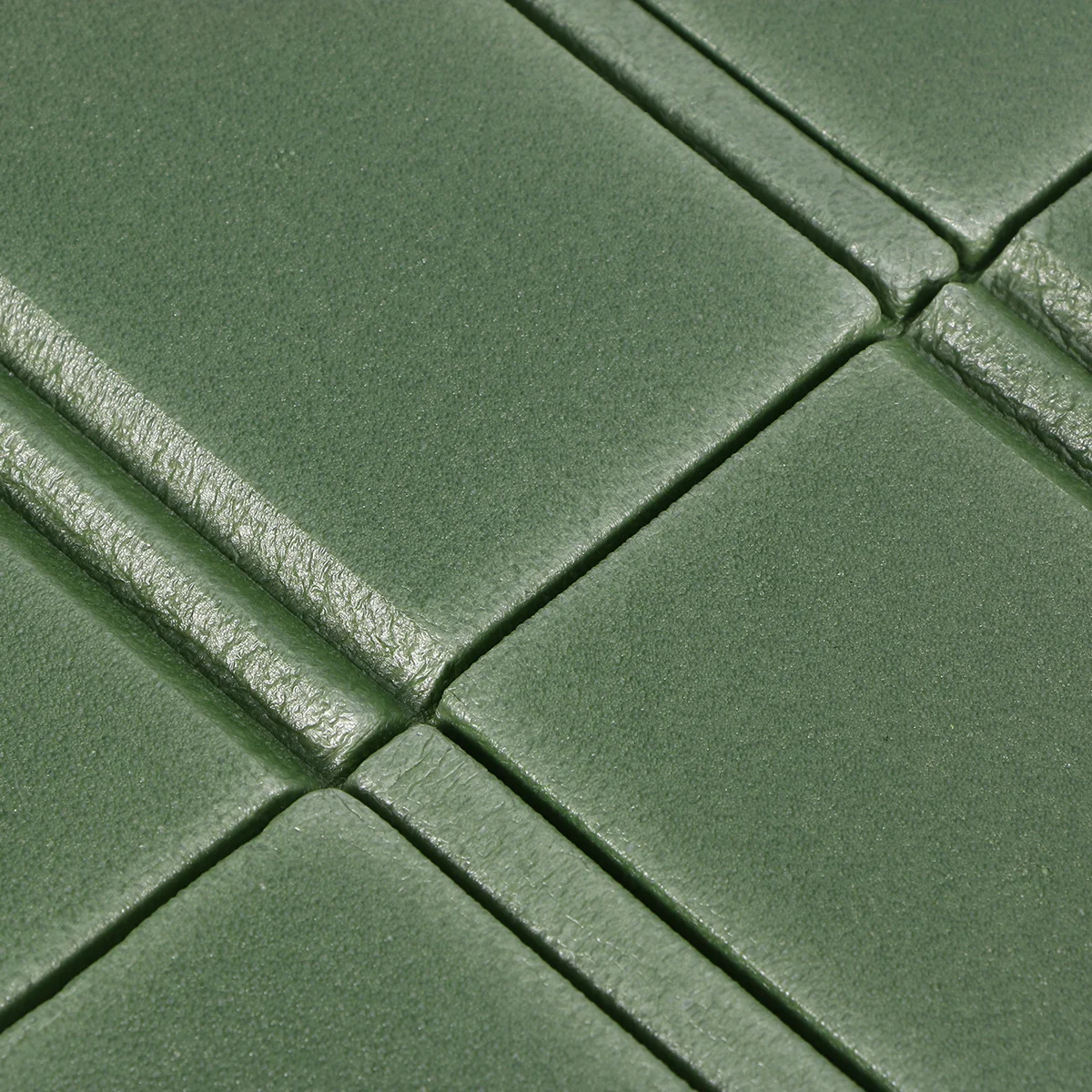 

Olive Green Foldable Waterproof Xpe Sitting Mat Cushion High Insulation Waterproof Seat Pad for Outdoor Camping Picnic