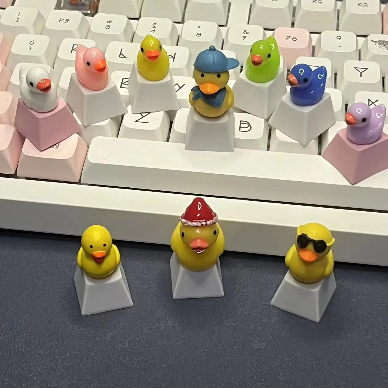 3D mini desenhos animados pato Keycap, DIY, criativo, personalizado cereja MX Switch, eixo transversal, jogo universal, teclado mecânico, 1pc